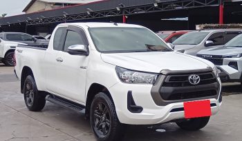 REVO PRE 2021 2.4 ENTRY AT SMART CAB WHITE  9936 full