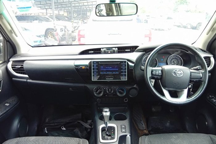 REVO PRE 2019 2.4E AT SMART CAB SILVER  877 full