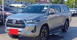REVO PRE 2021 2.4 HIGHT AT DOUBLE CAB SILVER  3972