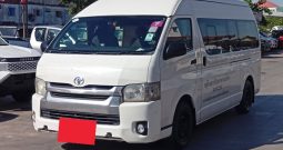 TOYOTA 2WD 2021 2.7 MT COMMUTER WHITE  5823