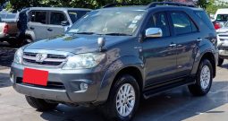 TOYOTA 4WD 2010 2.7V AT FORTUNER DARK GREY 2342