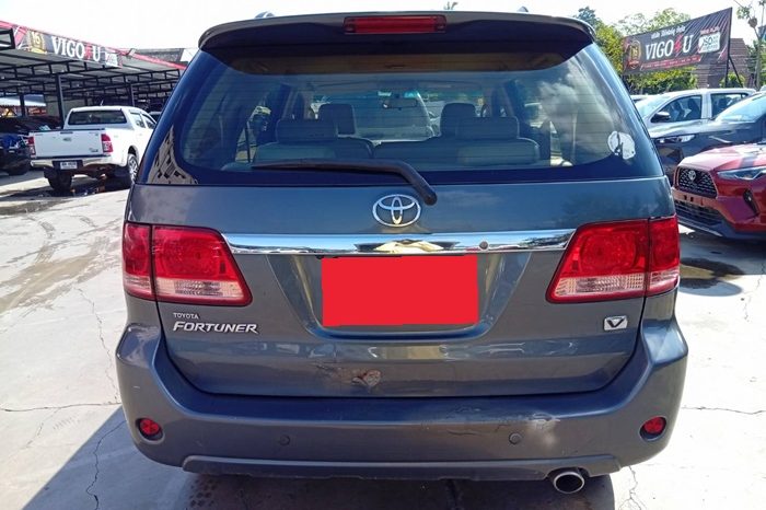 TOYOTA 4WD 2010 2.7V AT FORTUNER DARK GREY 2342 full