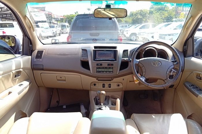 TOYOTA 4WD 2010 2.7V AT FORTUNER DARK GREY 2342 full