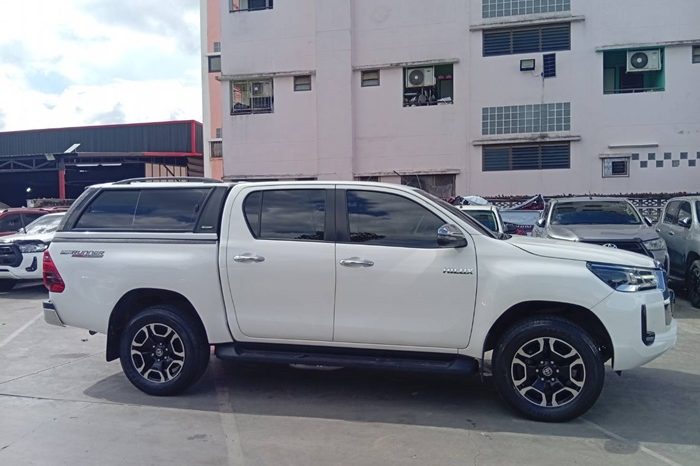 REVO PRE 2021 2.4 MID AT DOUBLE CAB WHITE 2531 full