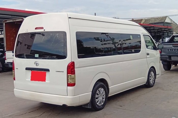 TOYOTA 2WD 2019 2.7 MT COMMUTER WHITE  1159 full