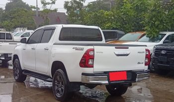 REVO PRE 2022 2.4 ENTRY AT DOUBLE CAB WHITE  5086 full