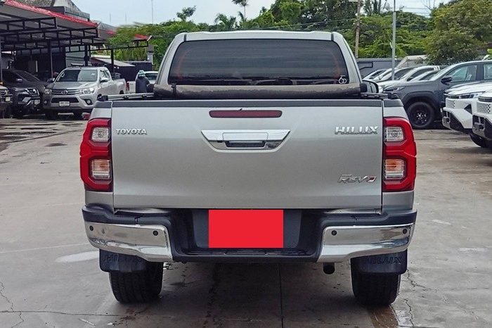 REVO 4WD 2022 2.4 MID MT SMART CAB SILVER  4813 full