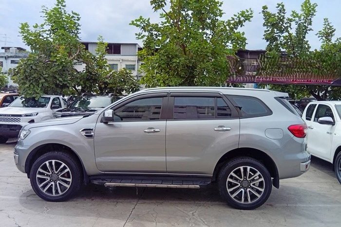 FORD 4WD 2019 2.0 AT SUV EVEREST GREY  9304 full