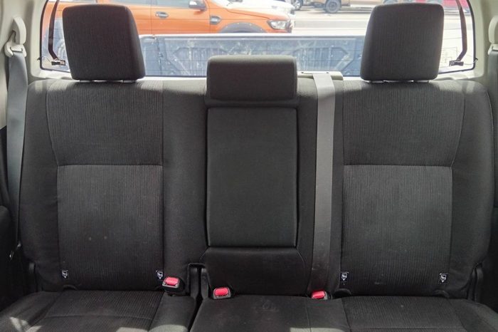 REVO PRE 2019 2.4E AT DOUBLE CAB BLACK  2105 full