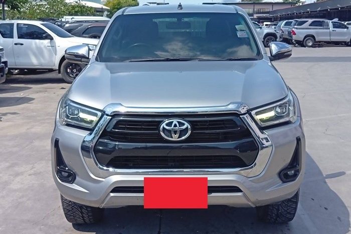REVO PRE 2020 2.4 HIGHT AT DOUBLE CAB SILVER  4062 full