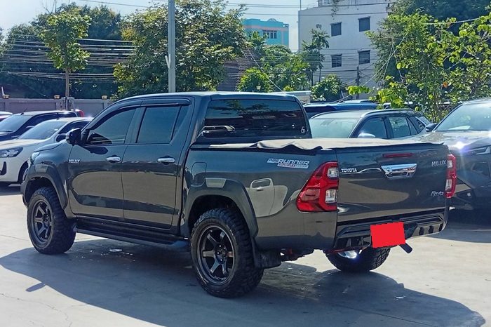 REVO PRE 2023 2.4 MID AT DOUBLE CAB DARK GREY 845 full