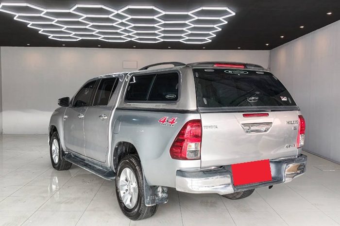 REVO 4WD 2019 2.8G AT DOUBLE CAB SILVER  2363 full