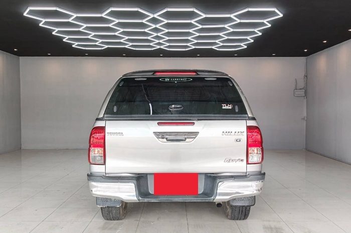 REVO 4WD 2019 2.8G AT DOUBLE CAB SILVER  2363 full