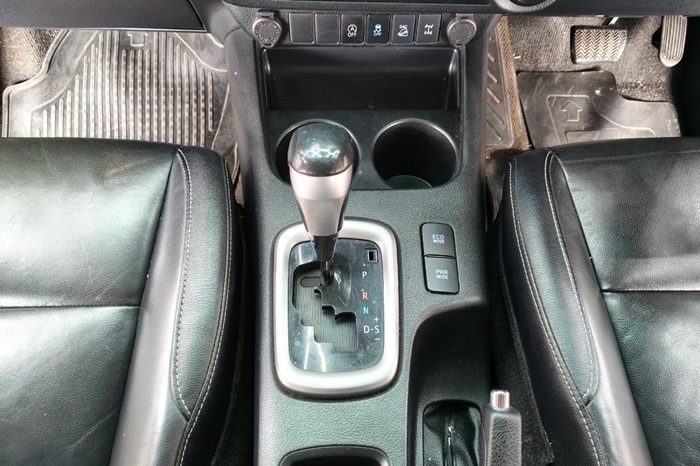 REVO 4WD 2019 2.8G AT DOUBLE CAB SILVER  2363 full