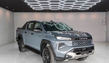 TRAVO OVERLAND PLUS 4WD 2026 2.8 AT DOUBLE CAB GREY  25611 full