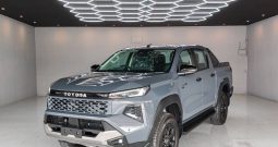 TRAVO OVERLAND PLUS 4WD 2026 2.8 AT DOUBLE CAB GREY  25611