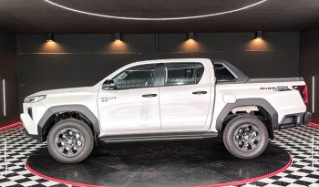 TRAVO OVERLAND PLUS 4WD 2026 2.8 AT DOUBLE CAB WHITE  24794 full