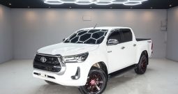 REVO PRE 2022 2.4 MID AT DOUBLE CAB WHITE  6259