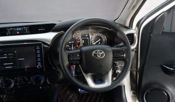 REVO PRE 2022 2.4 MID AT DOUBLE CAB WHITE  6259 full