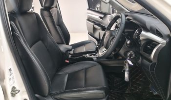 REVO PRE 2022 2.4 MID AT DOUBLE CAB WHITE  6259 full