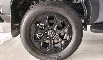 TRAVO OVERLAND PLUS 4WD 2026 2.8 AT DOUBLE CAB GREY  25390 full
