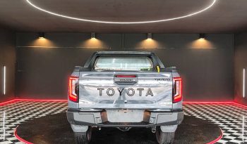 TRAVO OVERLAND PLUS 4WD 2026 2.8 AT DOUBLE CAB GREY  23529 full