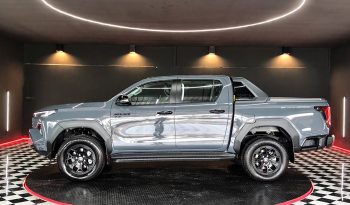 TRAVO OVERLAND PLUS 4WD 2026 2.8 AT DOUBLE CAB GREY  23529 full