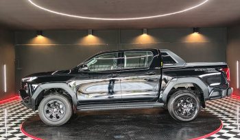 TRAVO OVERLAND PLUS 4WD 2026 2.8 AT DOUBLE CAB BLACK  24728 full