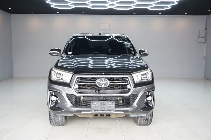 REVO PRE 2019 2.4E AT DOUBLE CAB DARK GREY  2658 full