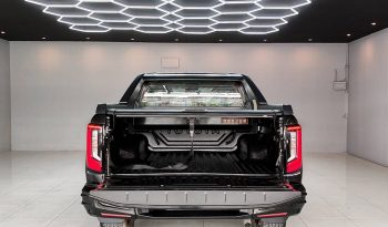 TRAVO OVERLAND PLUS 4WD 2025 2.8 AT DOUBLE CAB BLACK  20733 full