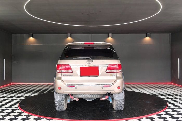 TOYOTA 4WD 2007 3.0V AT FORTUNER BROWN  8810 full