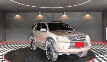 TOYOTA 4WD 2007 3.0V AT FORTUNER BROWN  8810 full