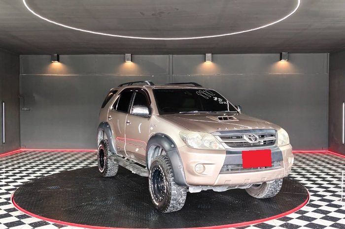 TOYOTA 4WD 2007 3.0V AT FORTUNER BROWN  8810 full
