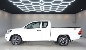 REVO 2WD 2019 2.4J MT SMART CAB WHITE  428 full