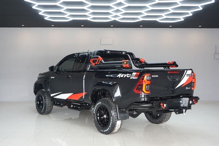 REVO 4WD 2015 2.4J AT SMART CAB BLACK  4431 full