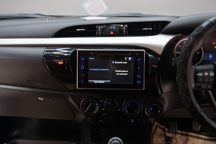 REVO 4WD 2019 2.4E MT DOUBLE CAB BLUE  8719 full