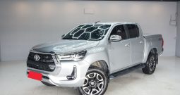 REVO 4WD 2022 2.8 HIGHT AT DOUBLE CAB SILVER  3804