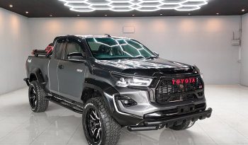 REVO 4WD 2017 2.4J AT SMART CAB DARK GREY  8618 full
