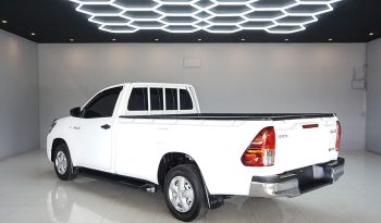 REVO 2WD 2021 2.4J MT STANDARD WHITE  1800 full
