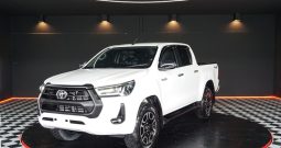 REVO PRE 2020 2.4 MID AT DOUBLE CAB WHITE  8013