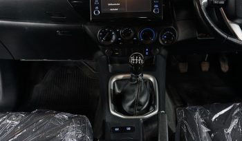 REVO PRE 2020 2.4 MID AT DOUBLE CAB WHITE  8013 full