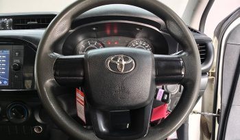 REVO 2WD 2021 2.4 ENTRY MT STANDARD WHITE  2219 full