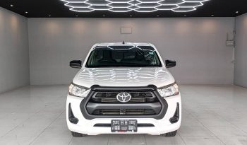 REVO 2WD 2021 2.4 ENTRY MT STANDARD WHITE  2219 full