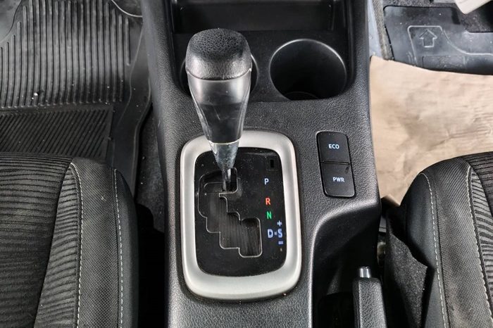 REVO PRE 2022 2.4 ENTRY AT SMART CAB DARK GREY  8338 full