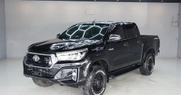 REVO PRE 2019 2.4E AT DOUBLE CAB BLACK  7660