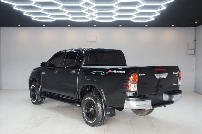 REVO PRE 2019 2.4E AT DOUBLE CAB BLACK  7660 full