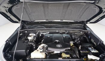 REVO PRE 2019 2.4E AT DOUBLE CAB BLACK  7660 full