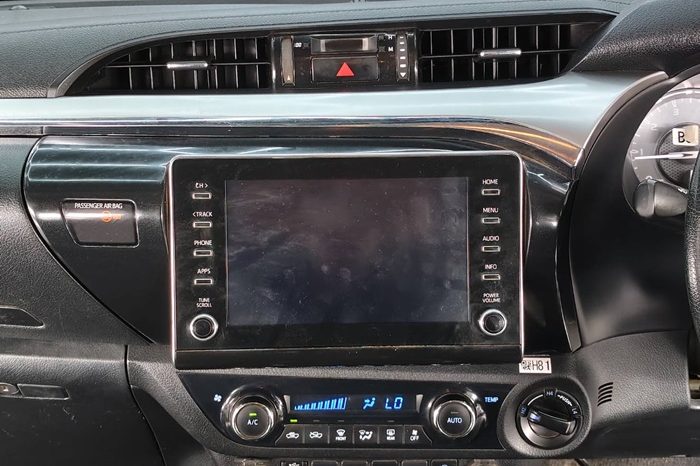 REVO 4WD 2020 2.8 HIGHT AT DOUBLE CAB SILVER  5871 full