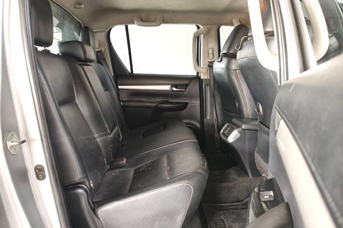 REVO 4WD 2020 2.8 HIGHT AT DOUBLE CAB SILVER  5871 full