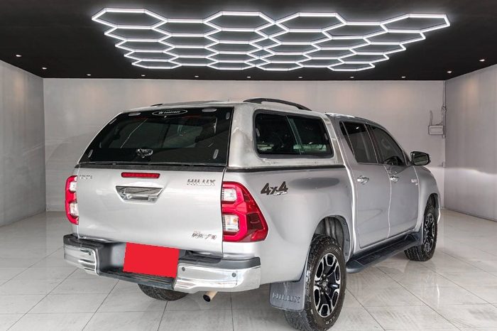 REVO 4WD 2020 2.8 HIGHT AT DOUBLE CAB SILVER  5871 full